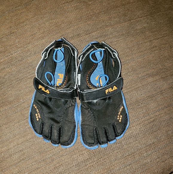 fila aqua shoes